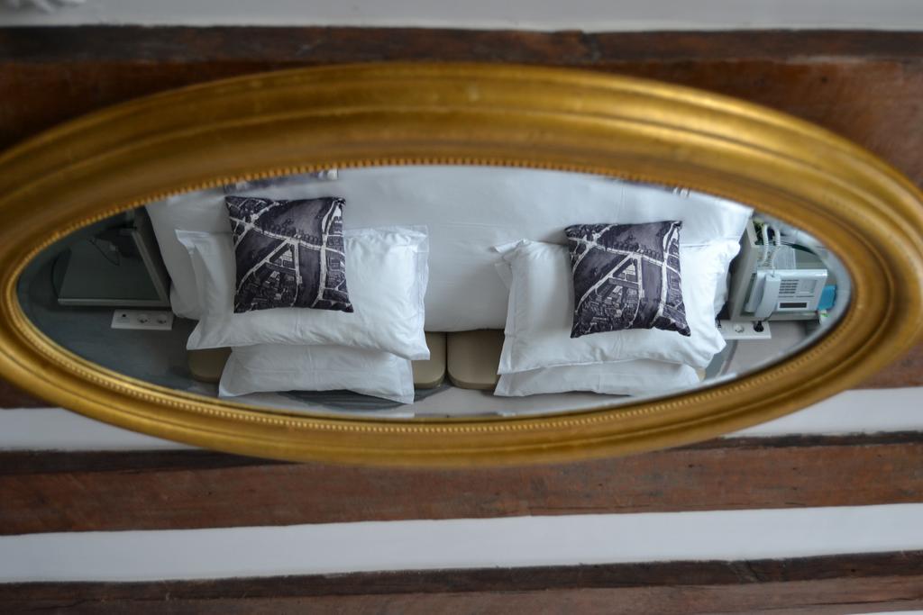 Boutique Hotel Konfidentiel Paris Exterior photo